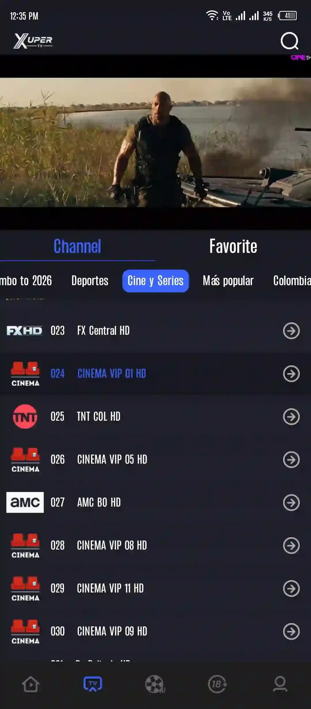 Funciones destacadas de Xuper TV: navegación por categorías, búsqueda integrada y favoritos